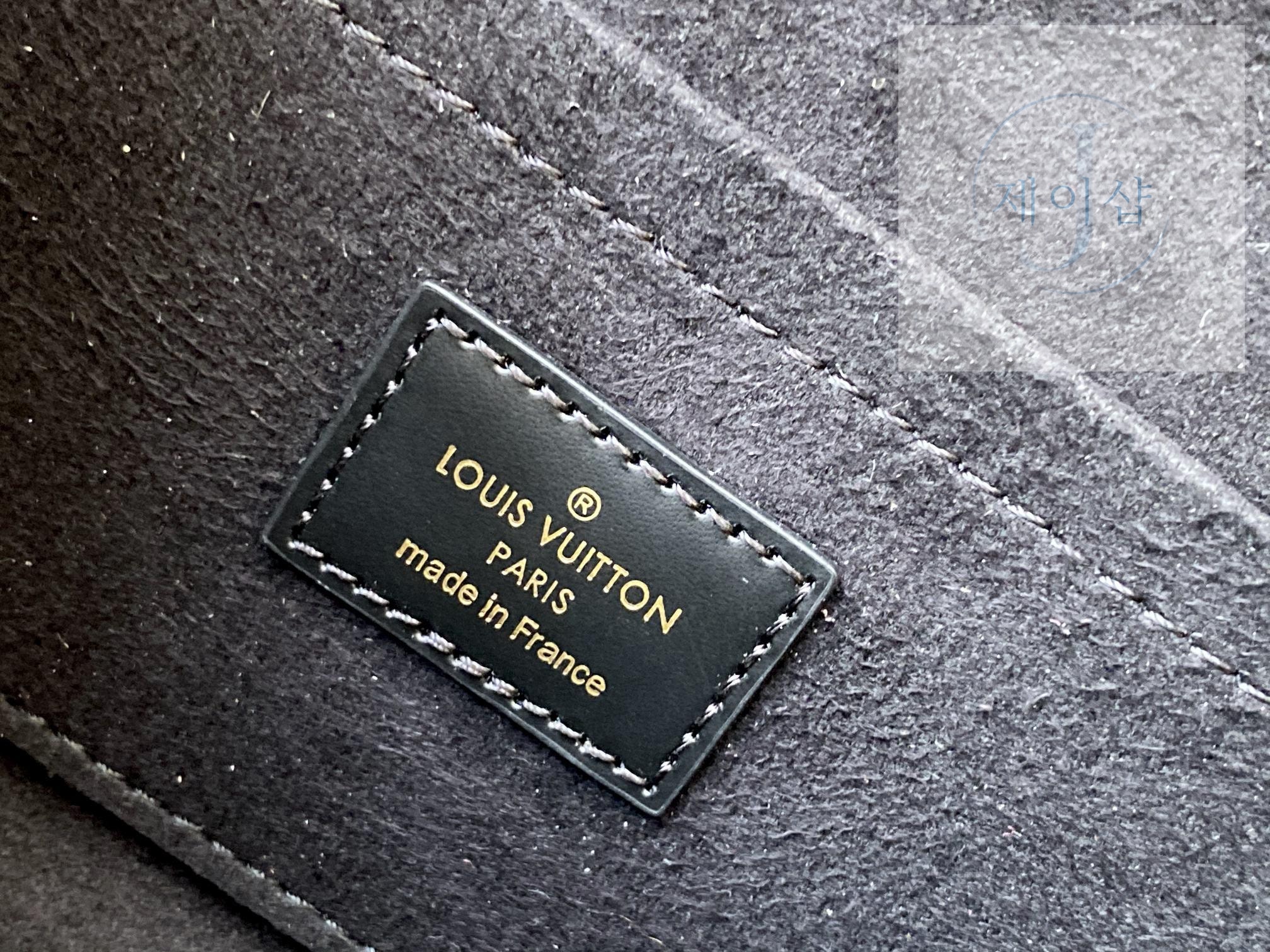 Louis Vuitton Padlock On Strap - 상세 이미지