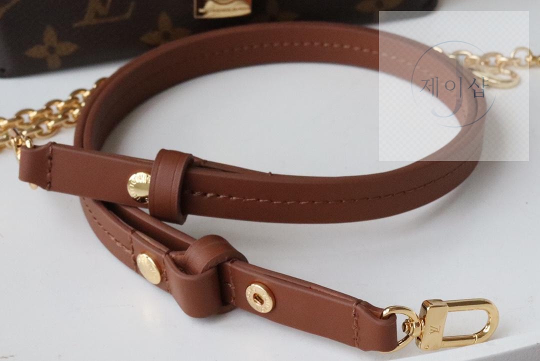 Louis Vuitton Padlock On Strap - 상세 이미지