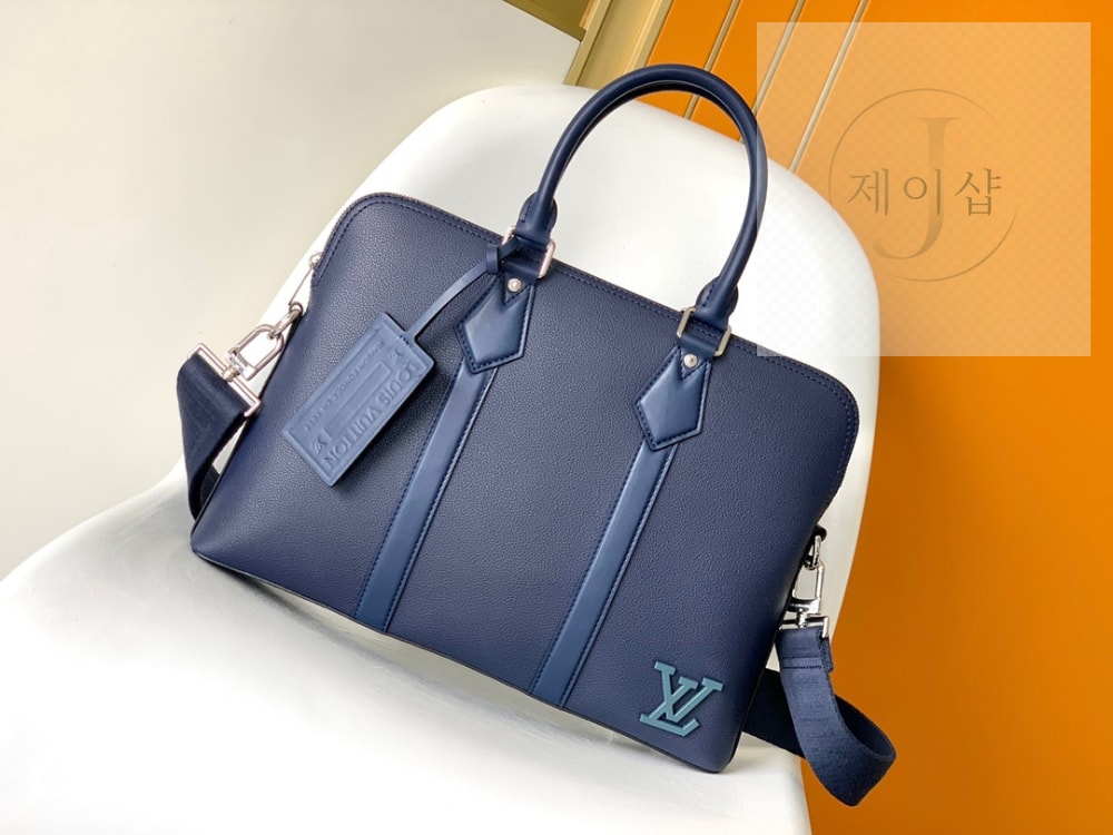 Louis Vuitton Takeoff