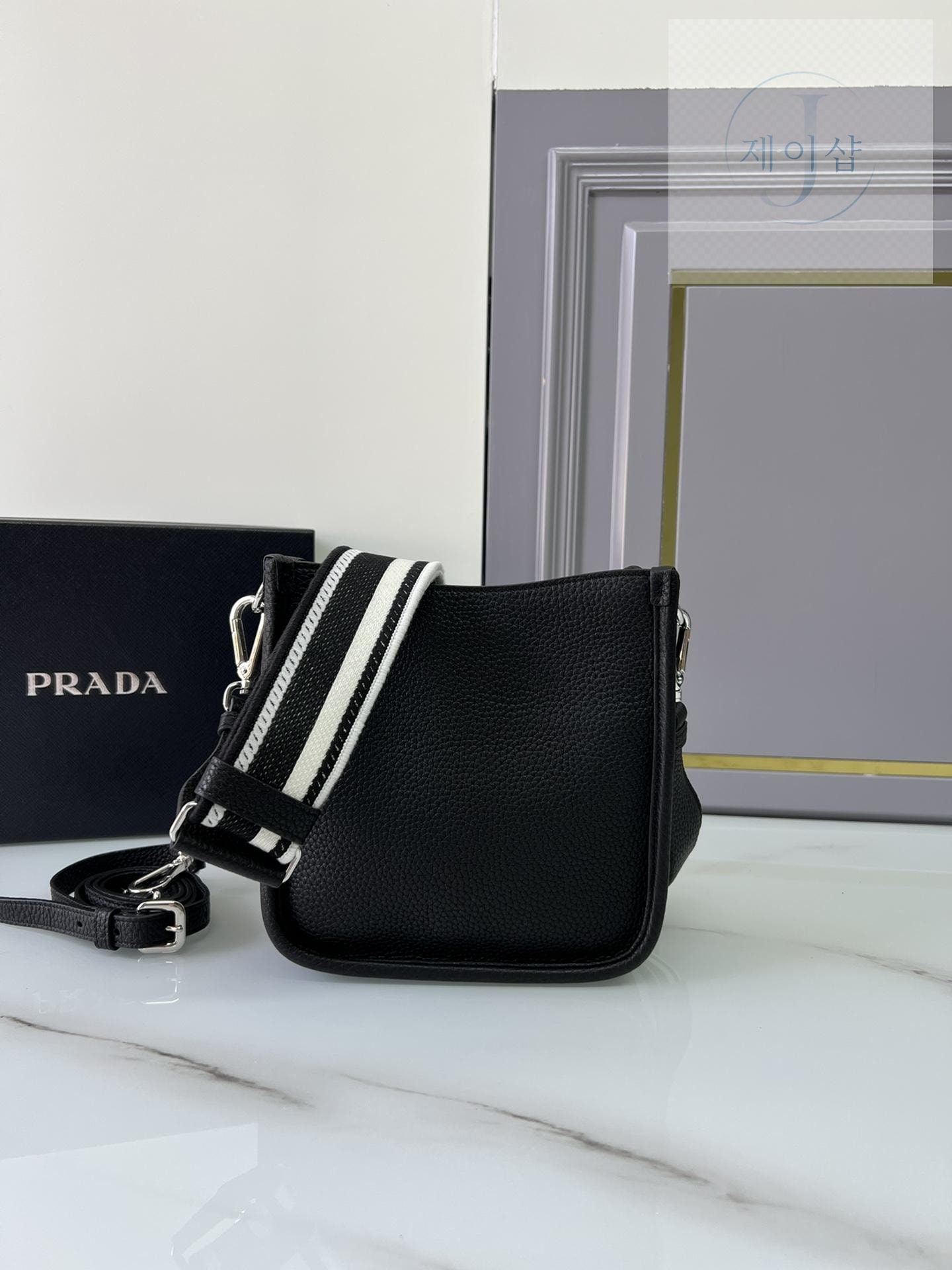 Prada Leather Mini Shoulder - 상세 이미지