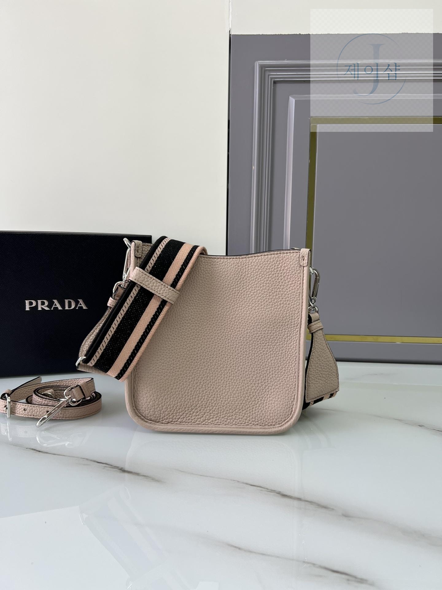 Prada Leather Mini Shoulder - 상세 이미지