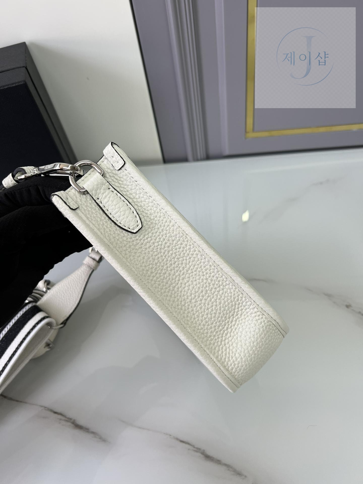 Prada Leather Mini Shoulder - 상세 이미지