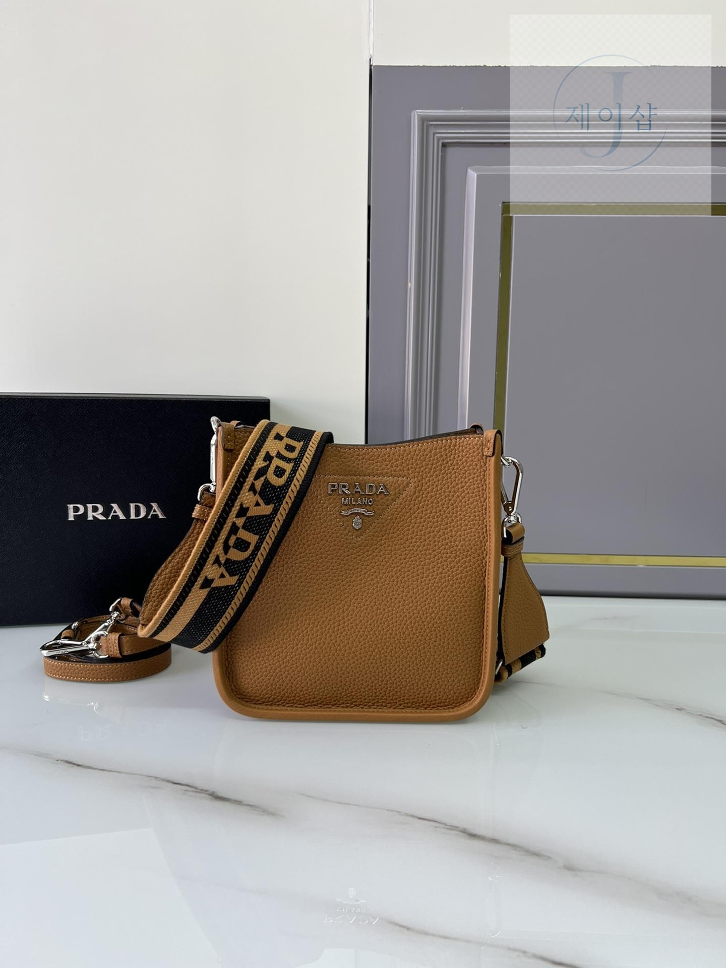 Prada Leather Mini Shoulder - 상세 이미지