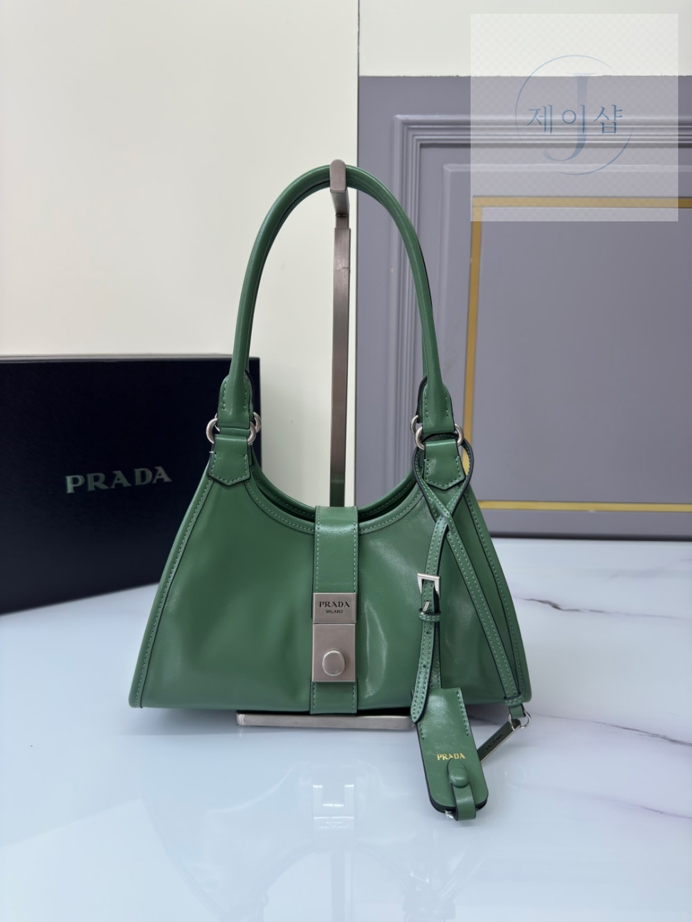 Prada Leather Tote - 상세 이미지