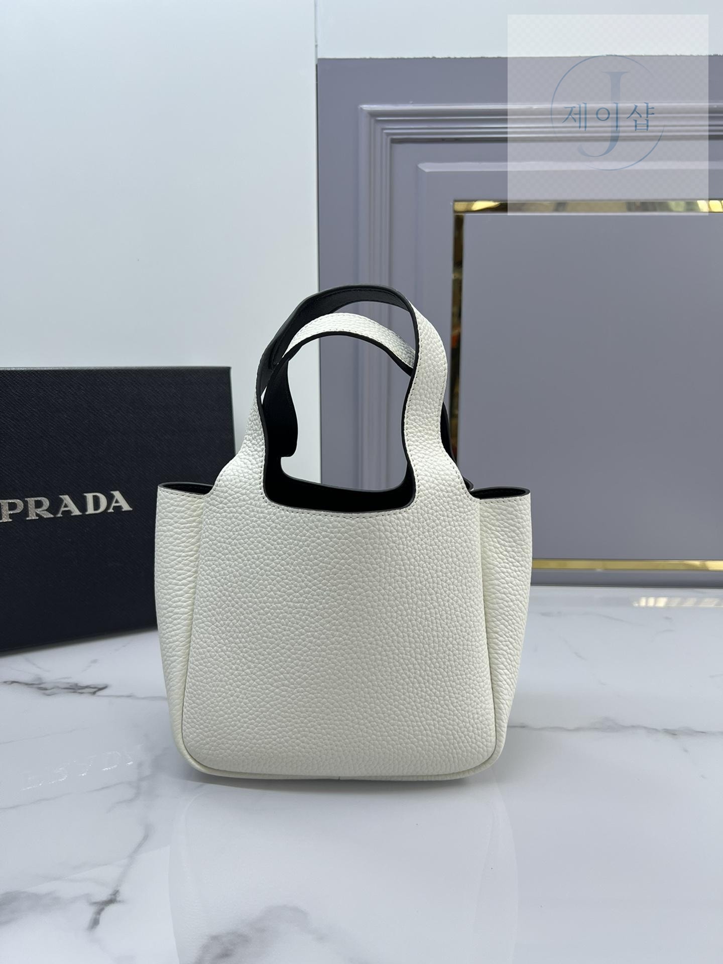 Prada Mini Tote - 상세 이미지