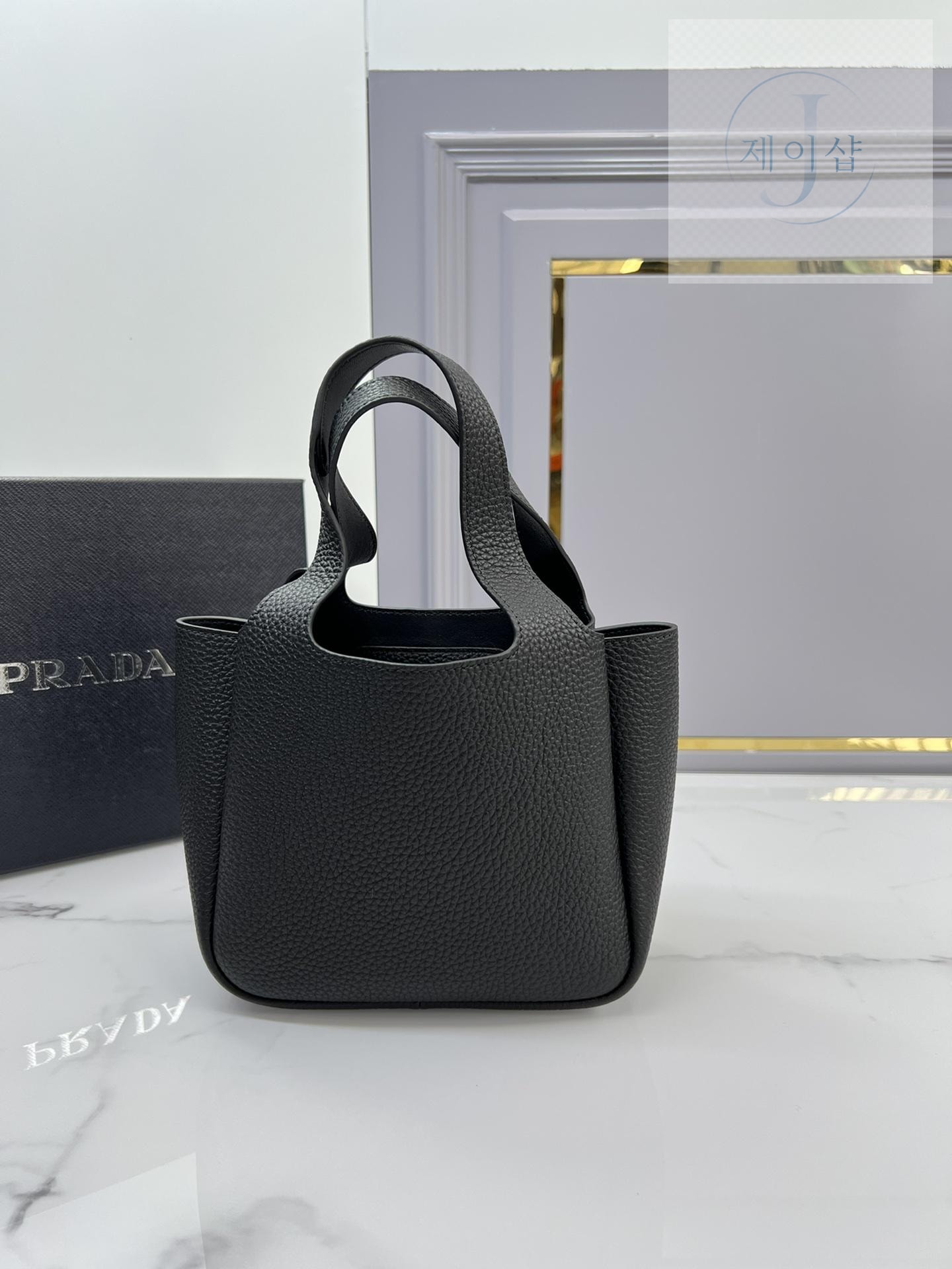 Prada Mini Tote - 상세 이미지