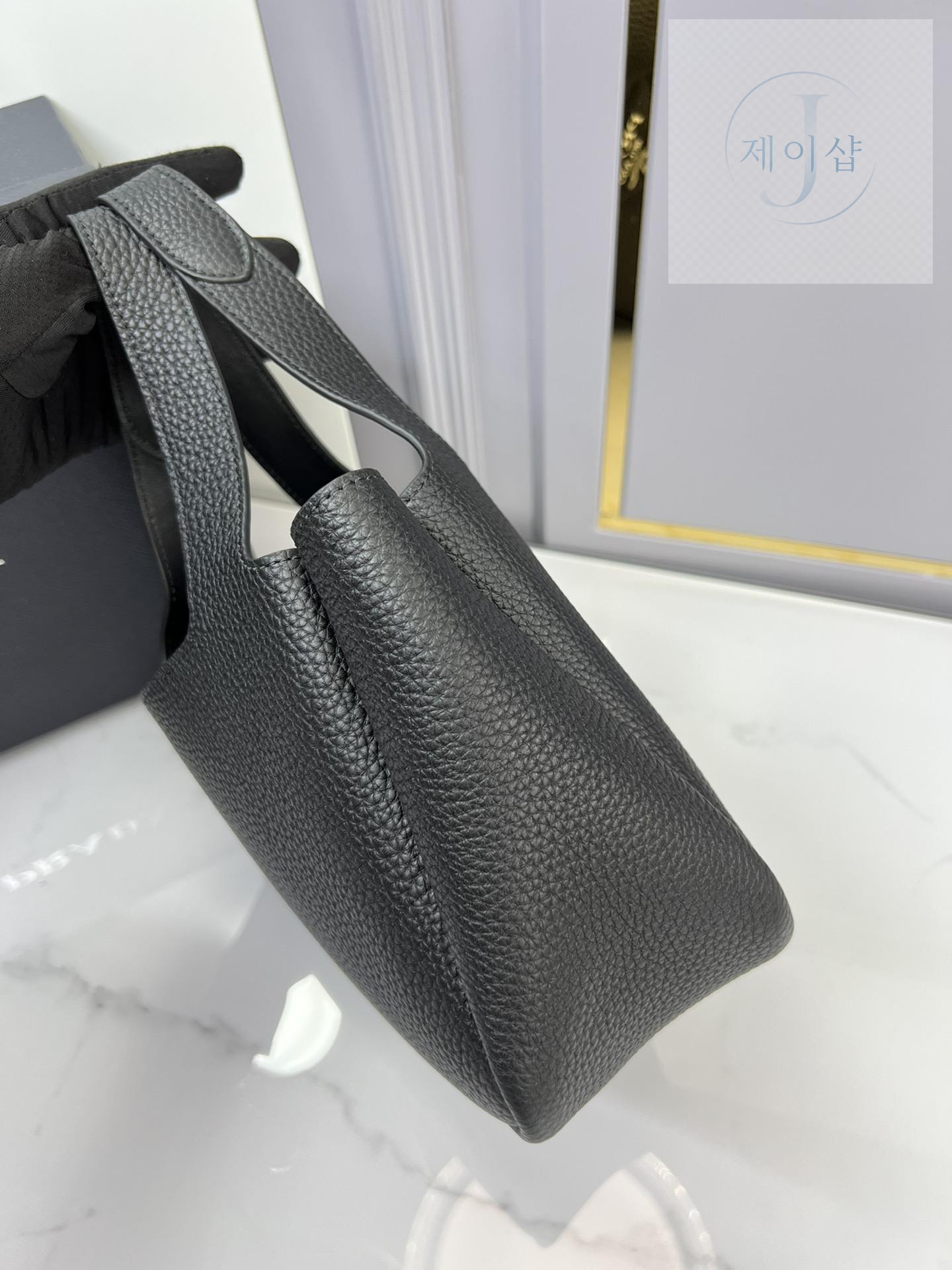Prada Mini Tote - 상세 이미지