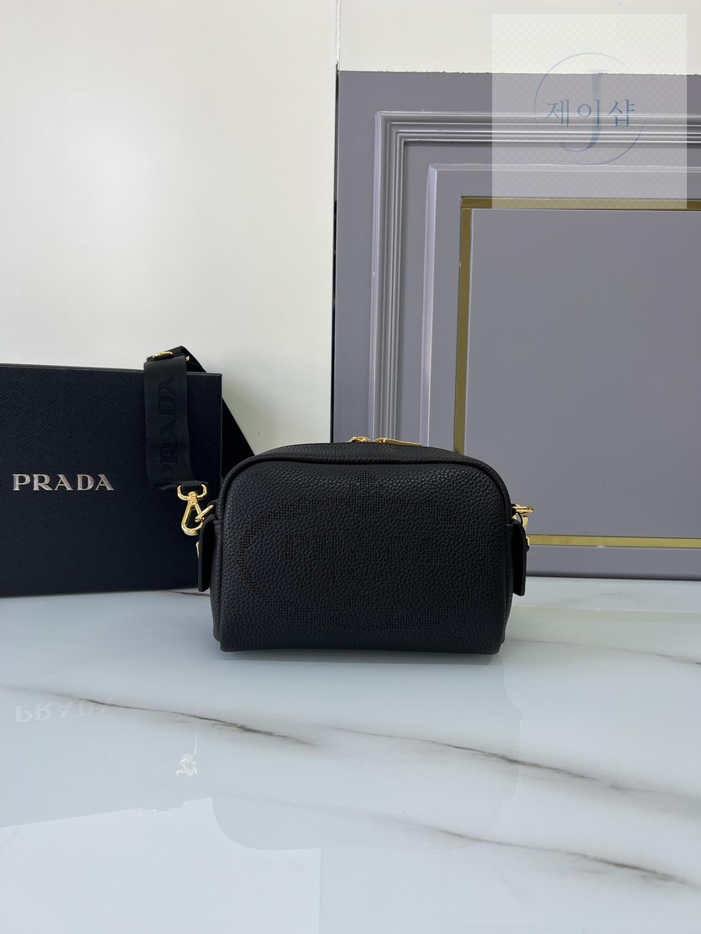 Prada Ninfea