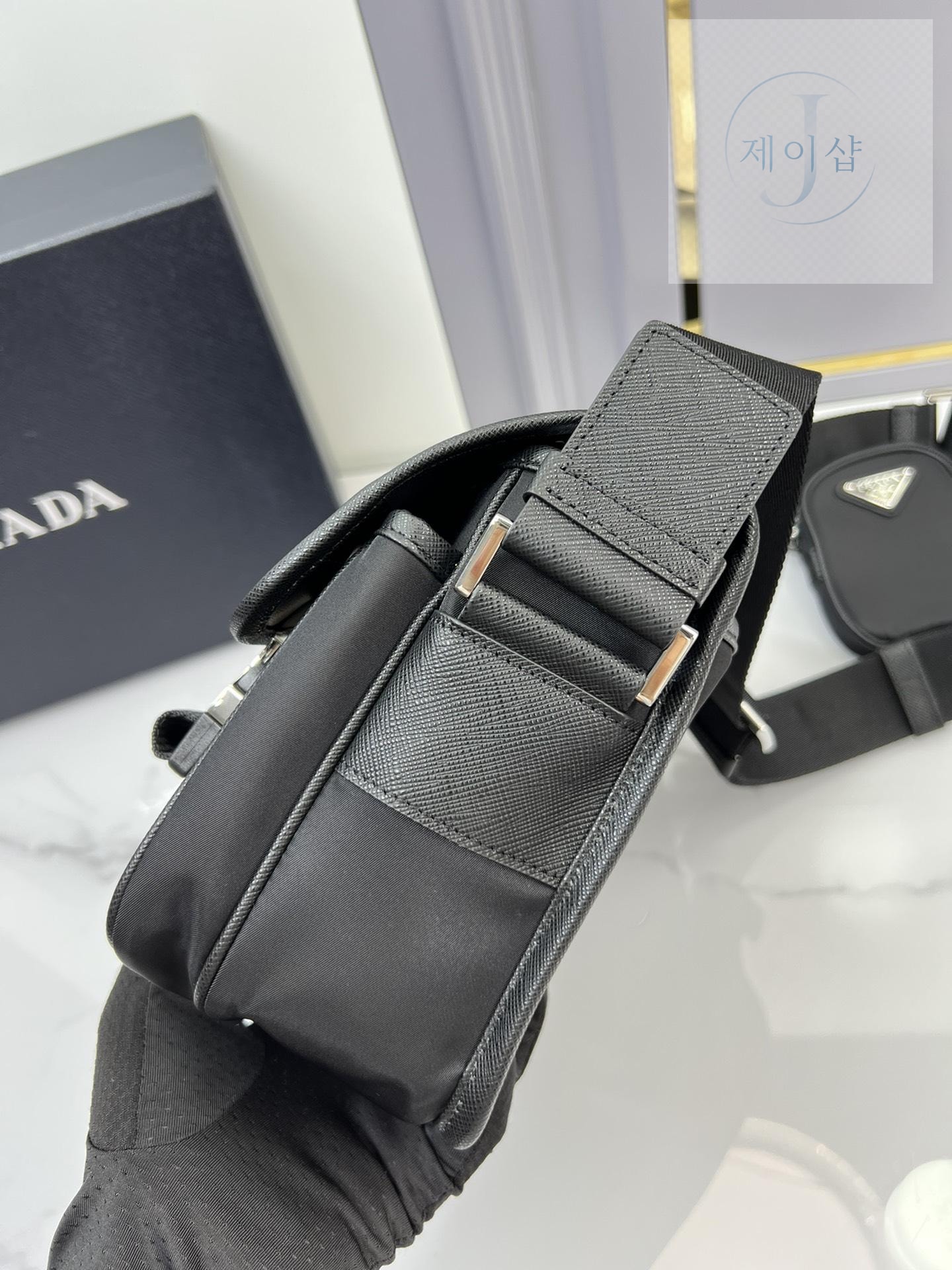 Prada Nylon Cross - 상세 이미지