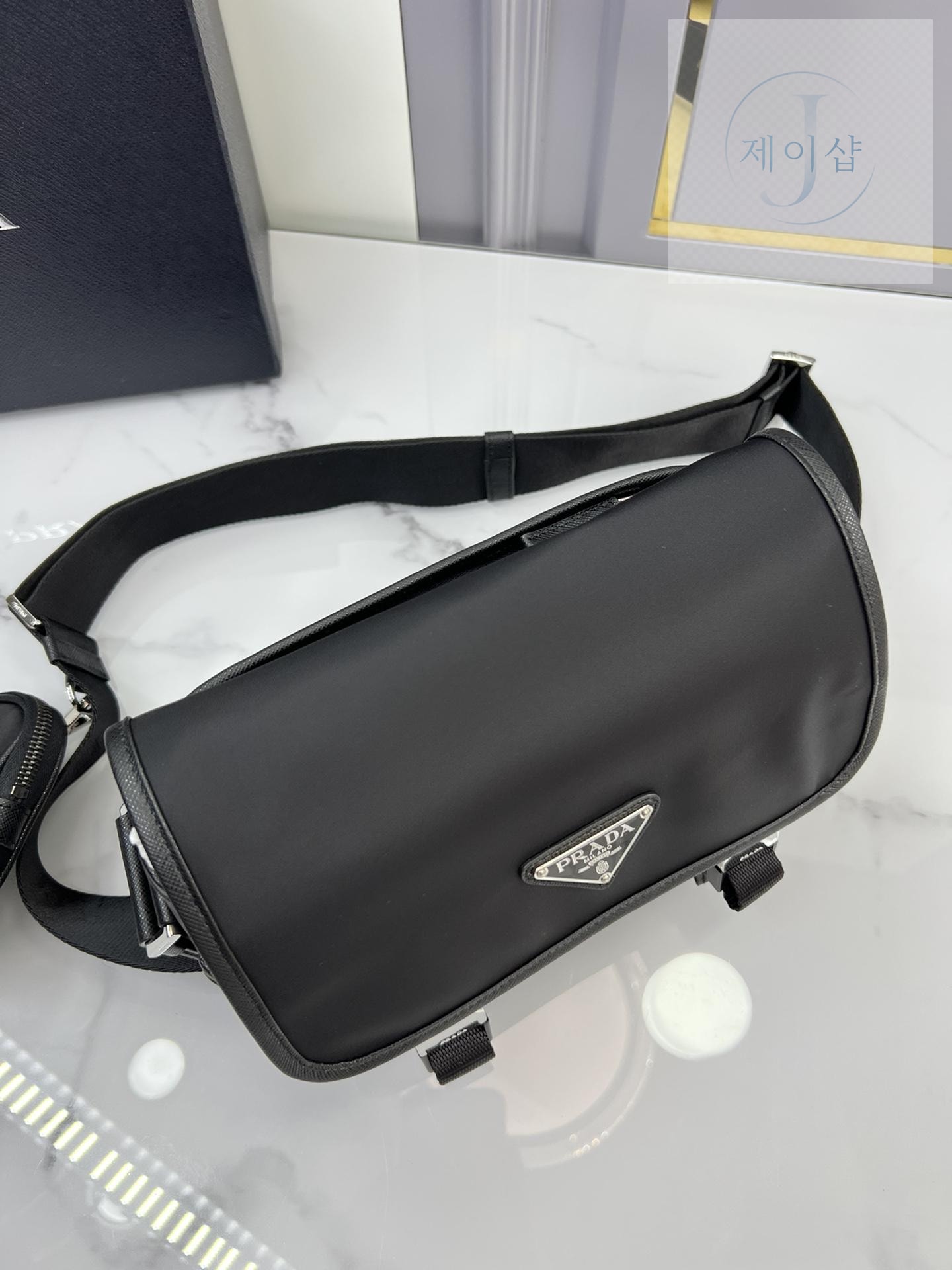 Prada Nylon Cross - 상세 이미지