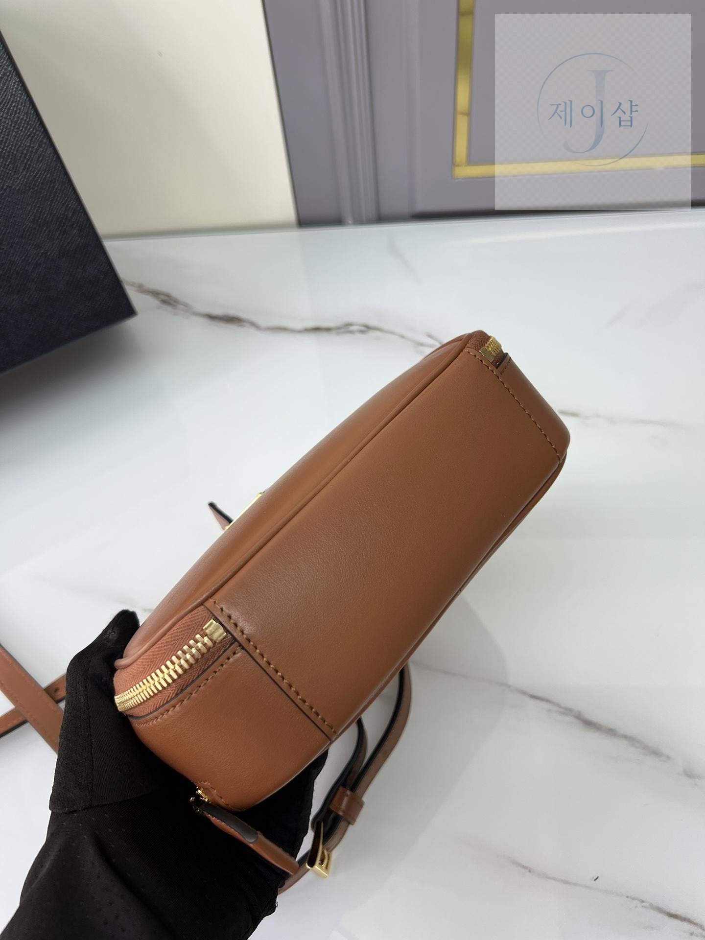 Prada Odette Leather Mini - 상세 이미지