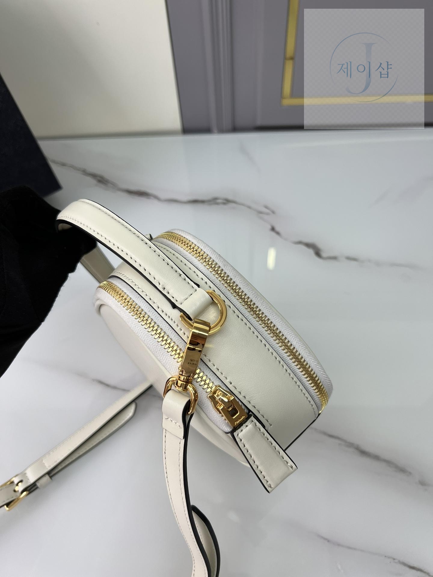Prada Odette Leather Mini - 상세 이미지