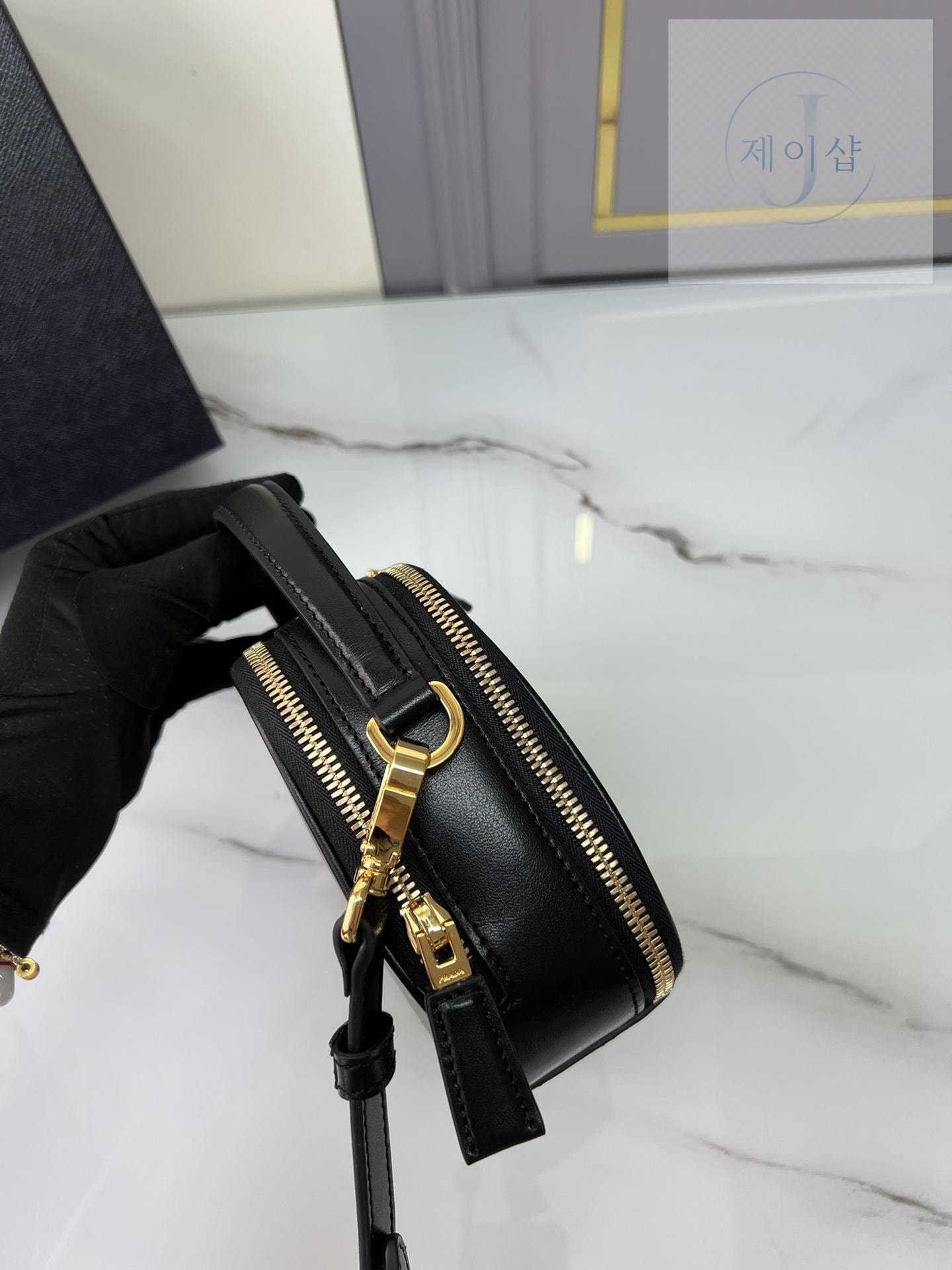 Prada Odette Leather Mini - 상세 이미지