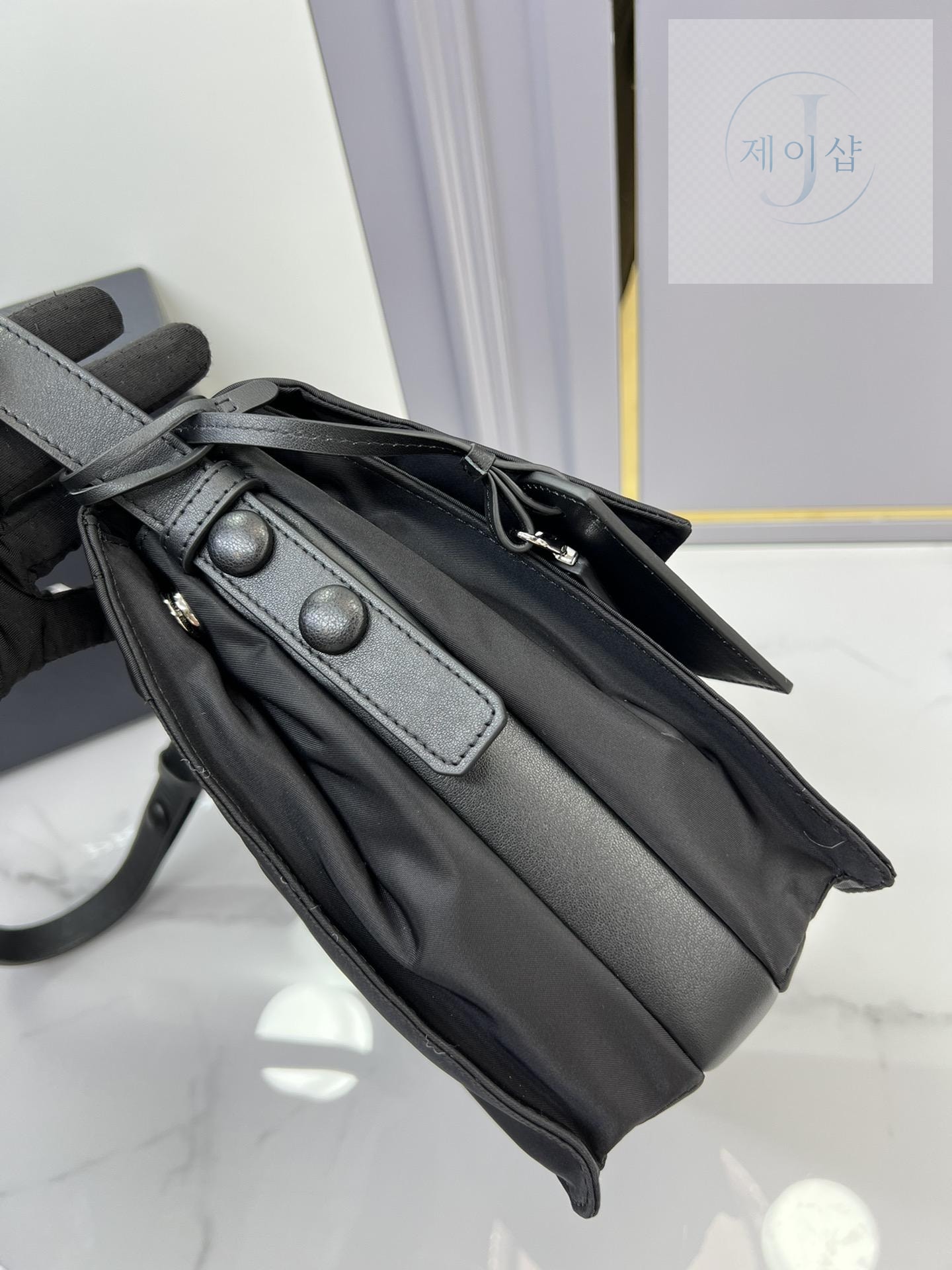 Prada Padded Re - Nylon Shoulder - 상세 이미지