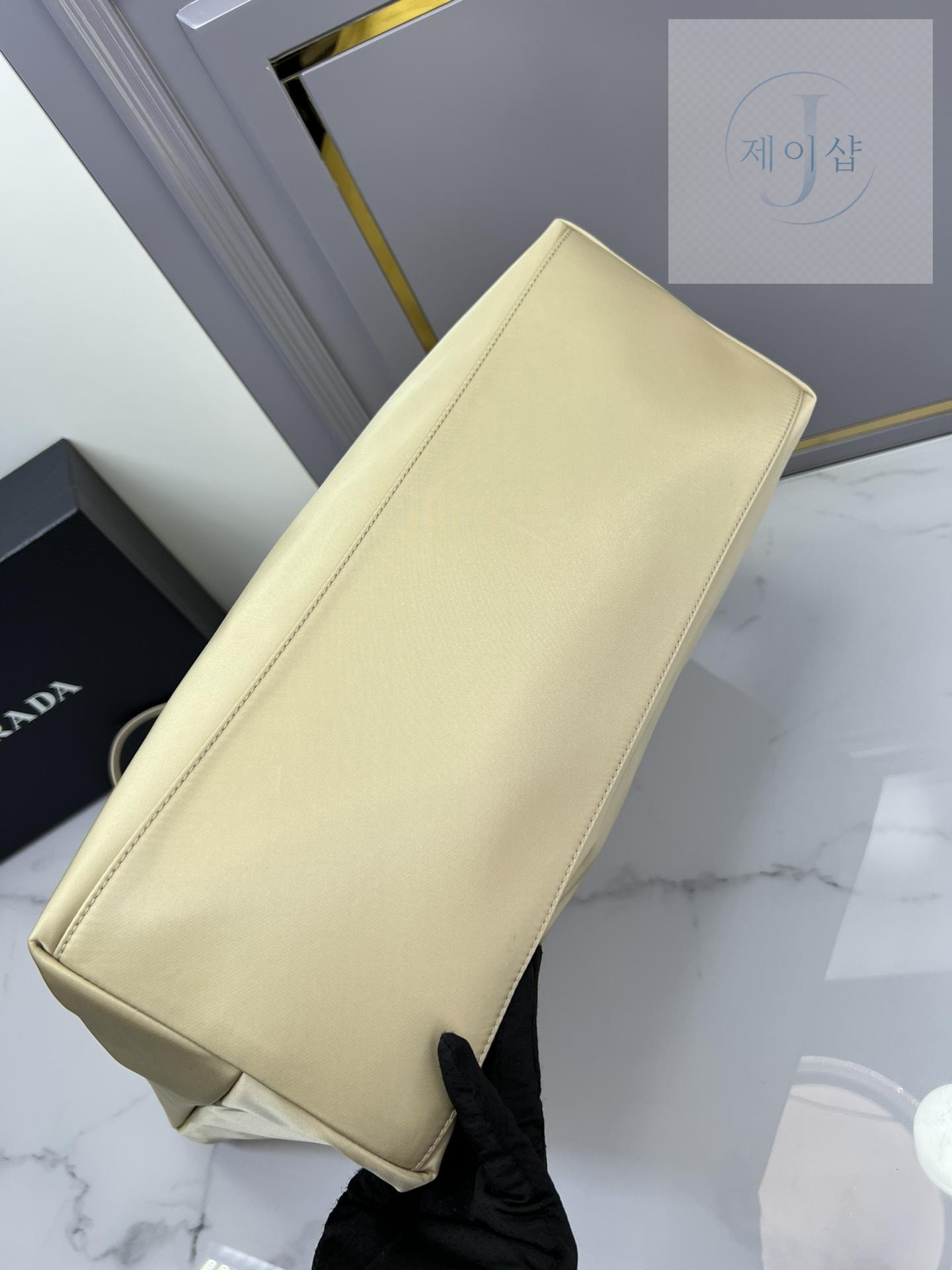 Prada Re-Edition Nylon Tote - 상세 이미지
