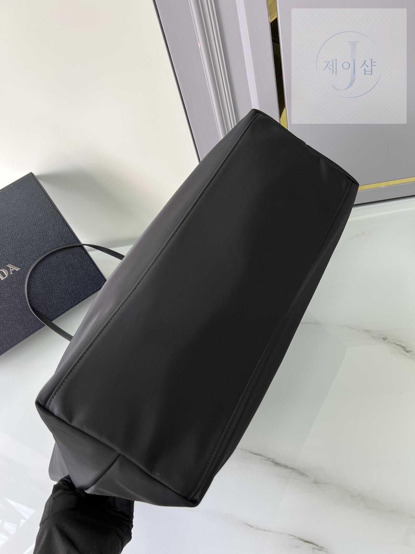 Prada Re-Edition Nylon Tote - 상세 이미지