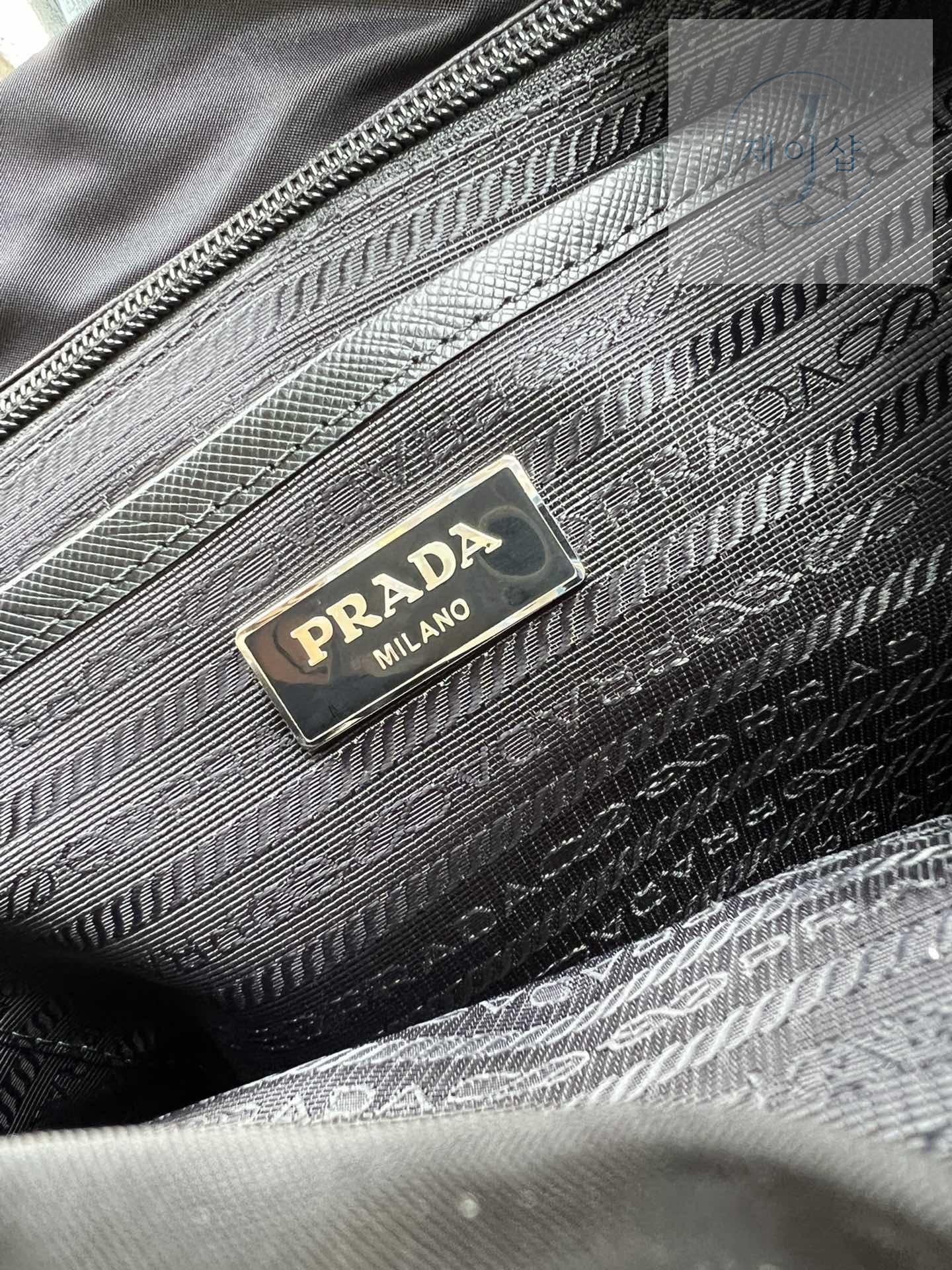 Prada Re-Nylon BackPack - 상세 이미지