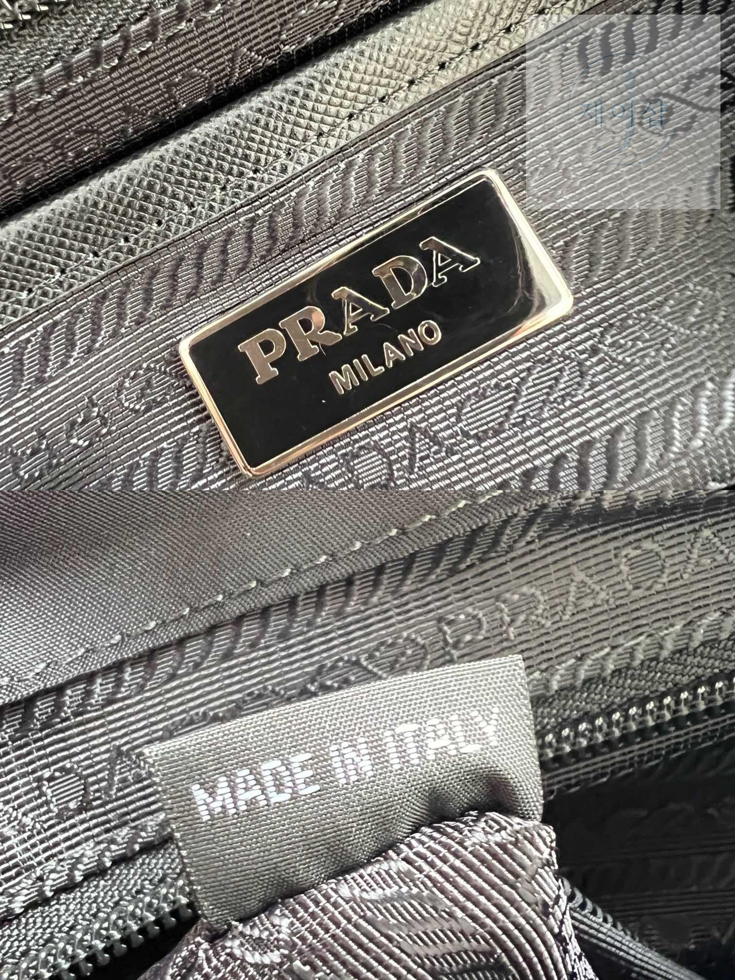 Prada Re-Nylon BackPack - 상세 이미지
