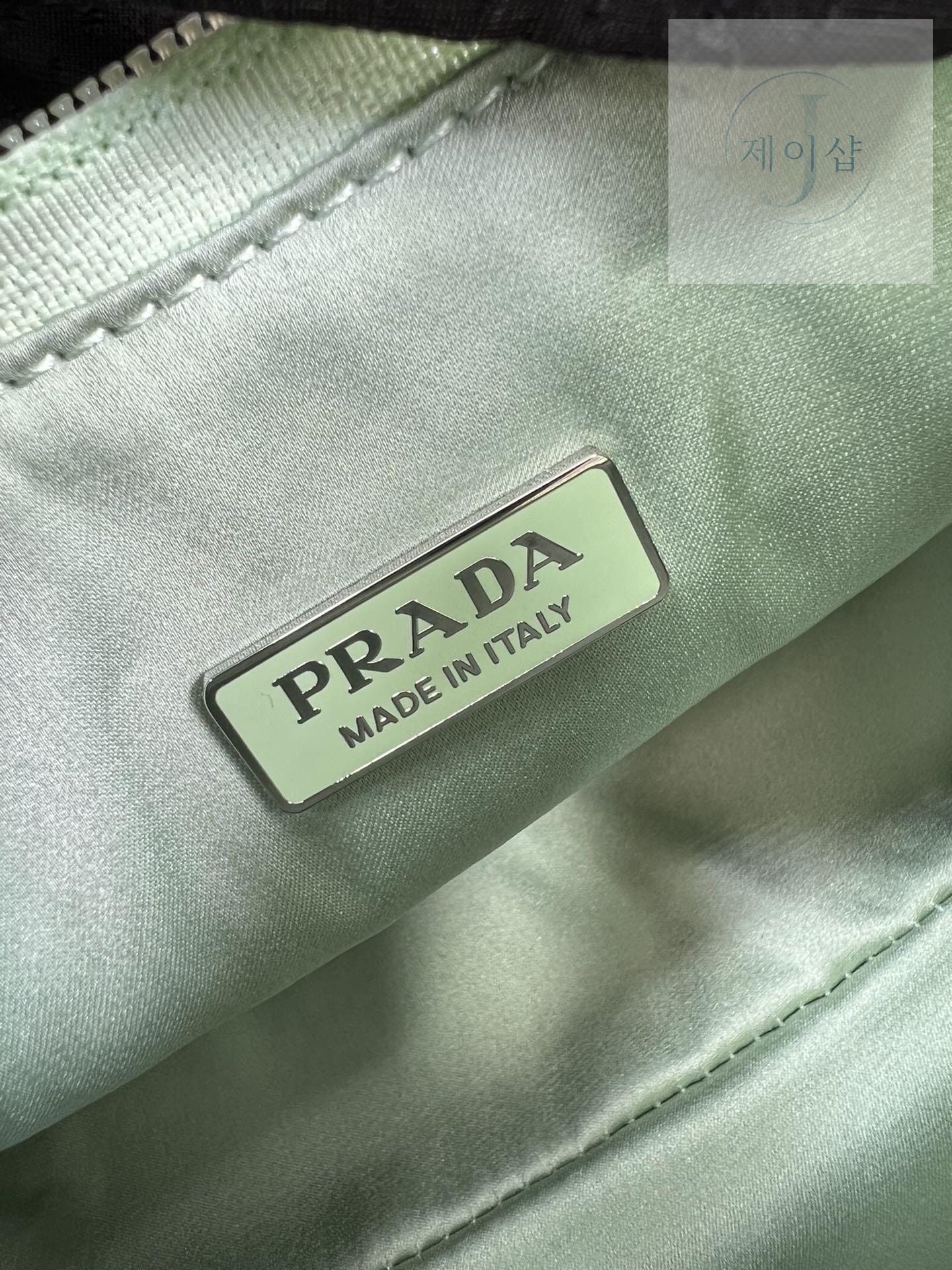 Prada Rhinestones Re - Edition Soulder - 상세 이미지