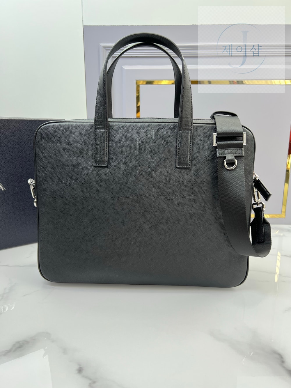 Prada Saffiano Leather Work - 상세 이미지