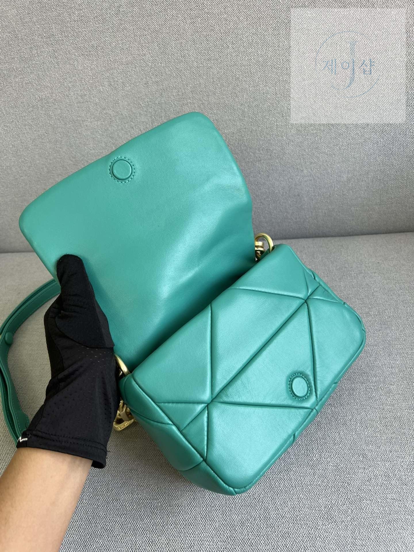 Prada System Nappa - 상세 이미지