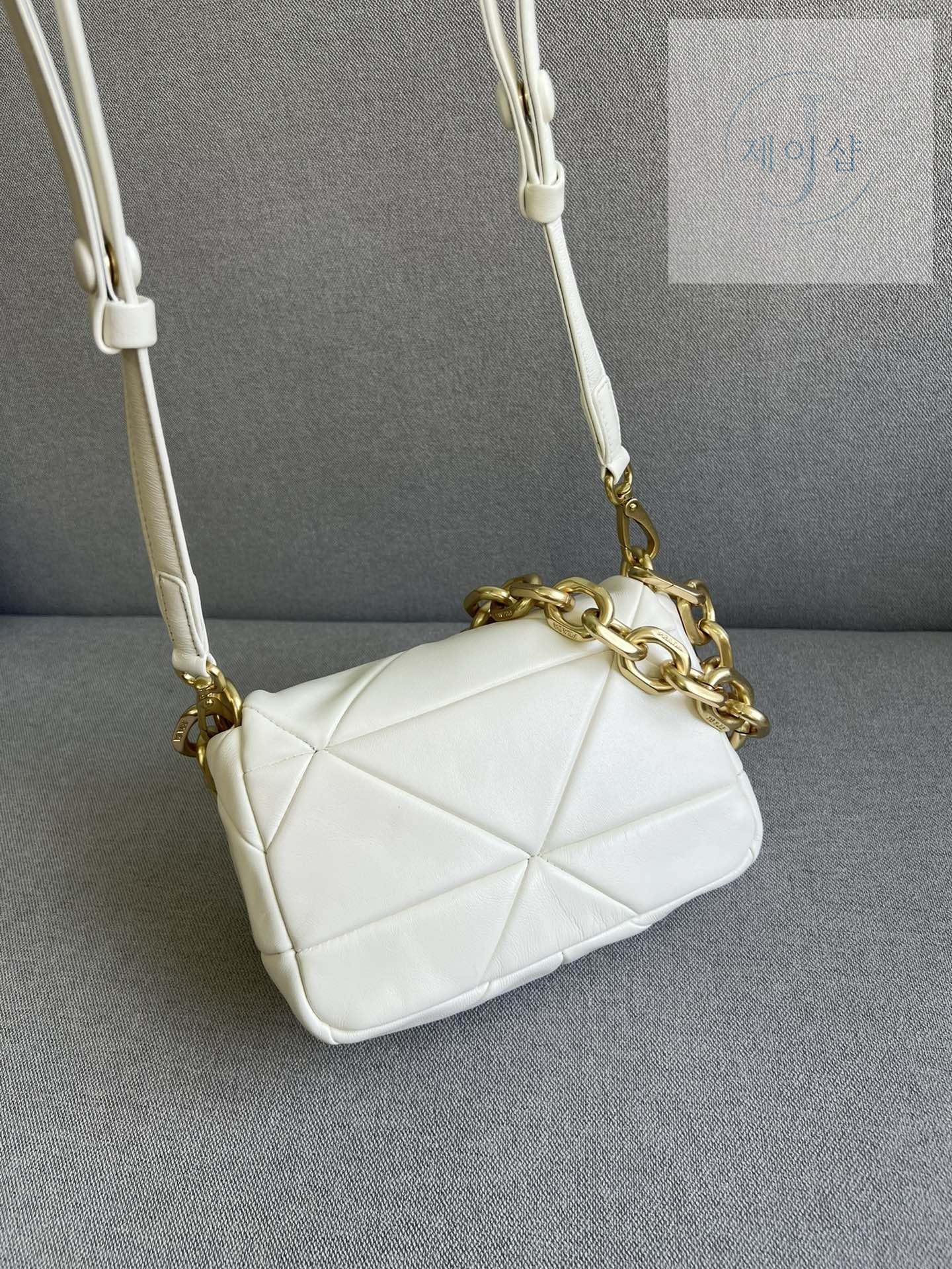 Prada System Nappa - 상세 이미지
