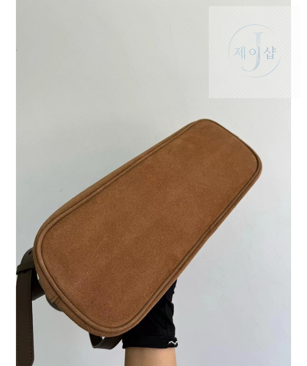 프라다 스웨이드 버클 백 1BA434 - 상세 이미지