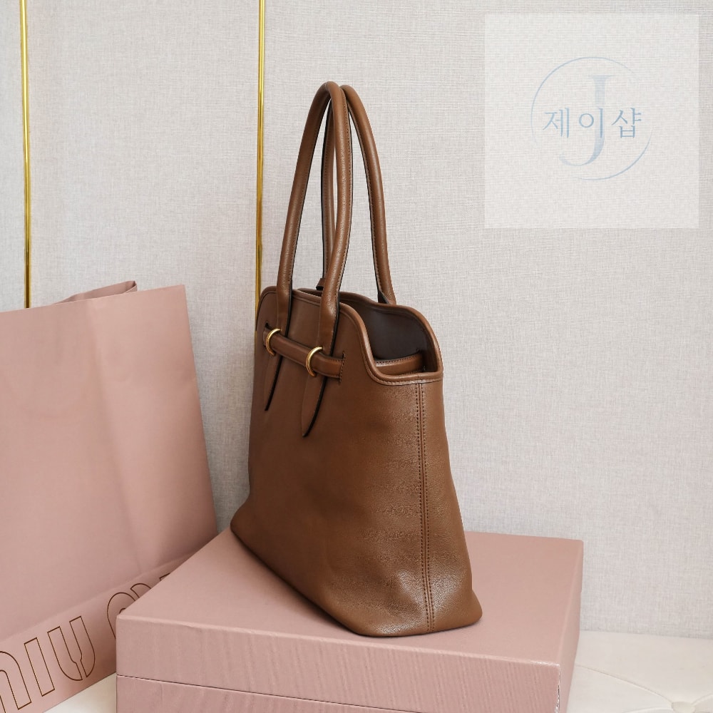 Aventure Nappa Leather - 상세 이미지