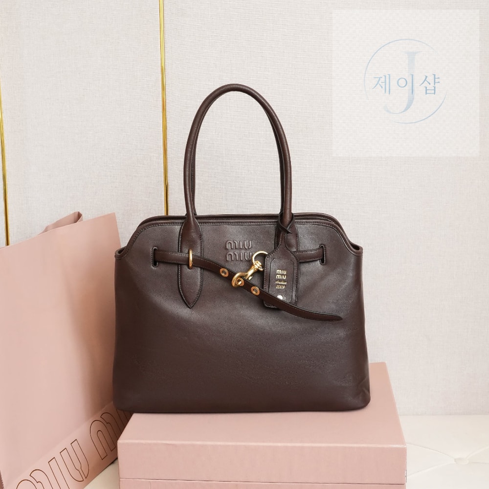 Aventure Nappa Leather - 상세 이미지