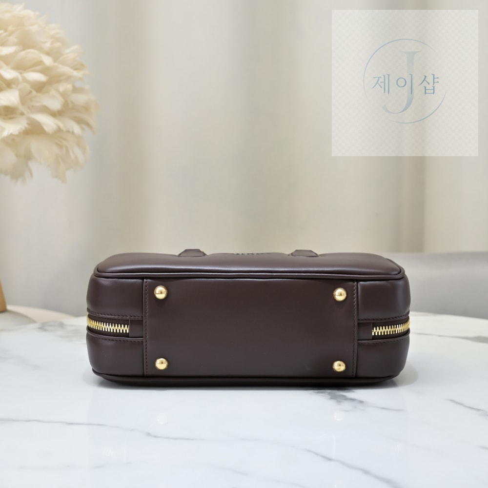 Miu Miu Arcadie Leather Large - 상세 이미지