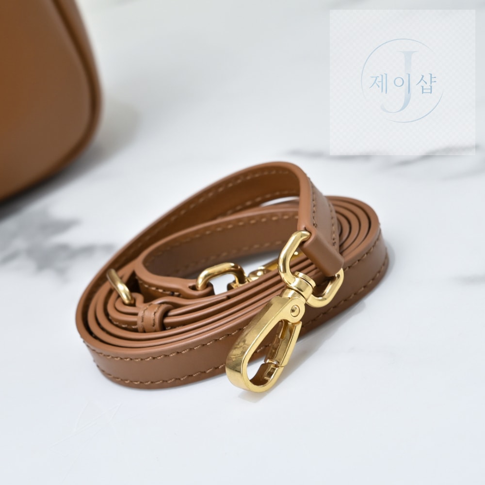 Miu Miu Arcadie Leather Large - 상세 이미지