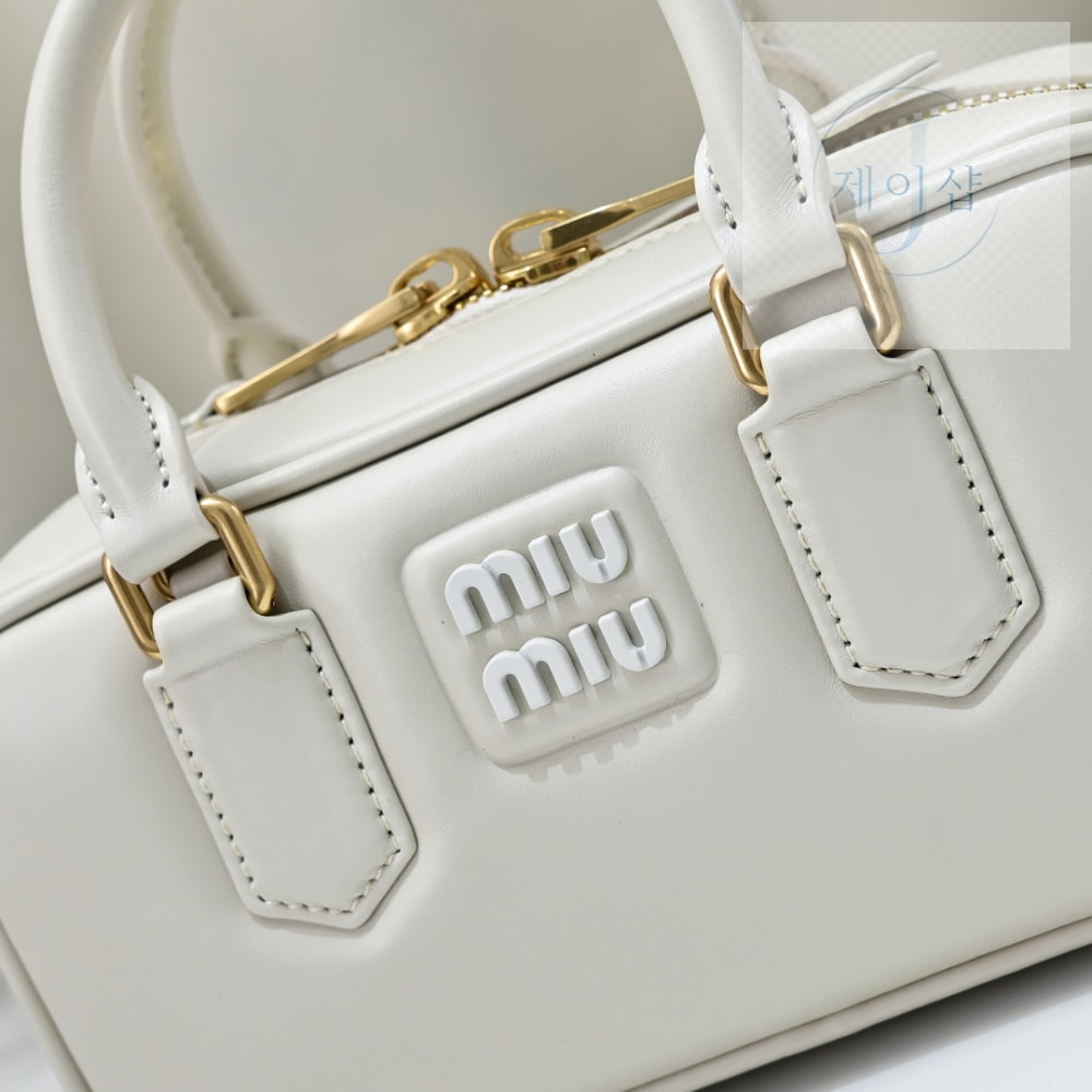 Miu Miu Arcadie Leather Regular - 상세 이미지