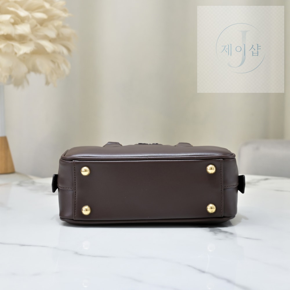 Miu Miu Arcadie Leather Regular - 상세 이미지
