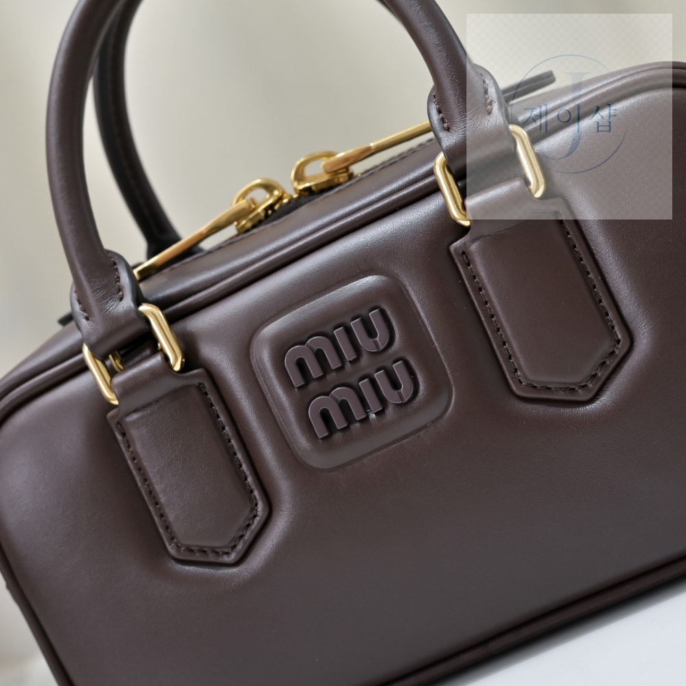 Miu Miu Arcadie Leather Regular - 상세 이미지