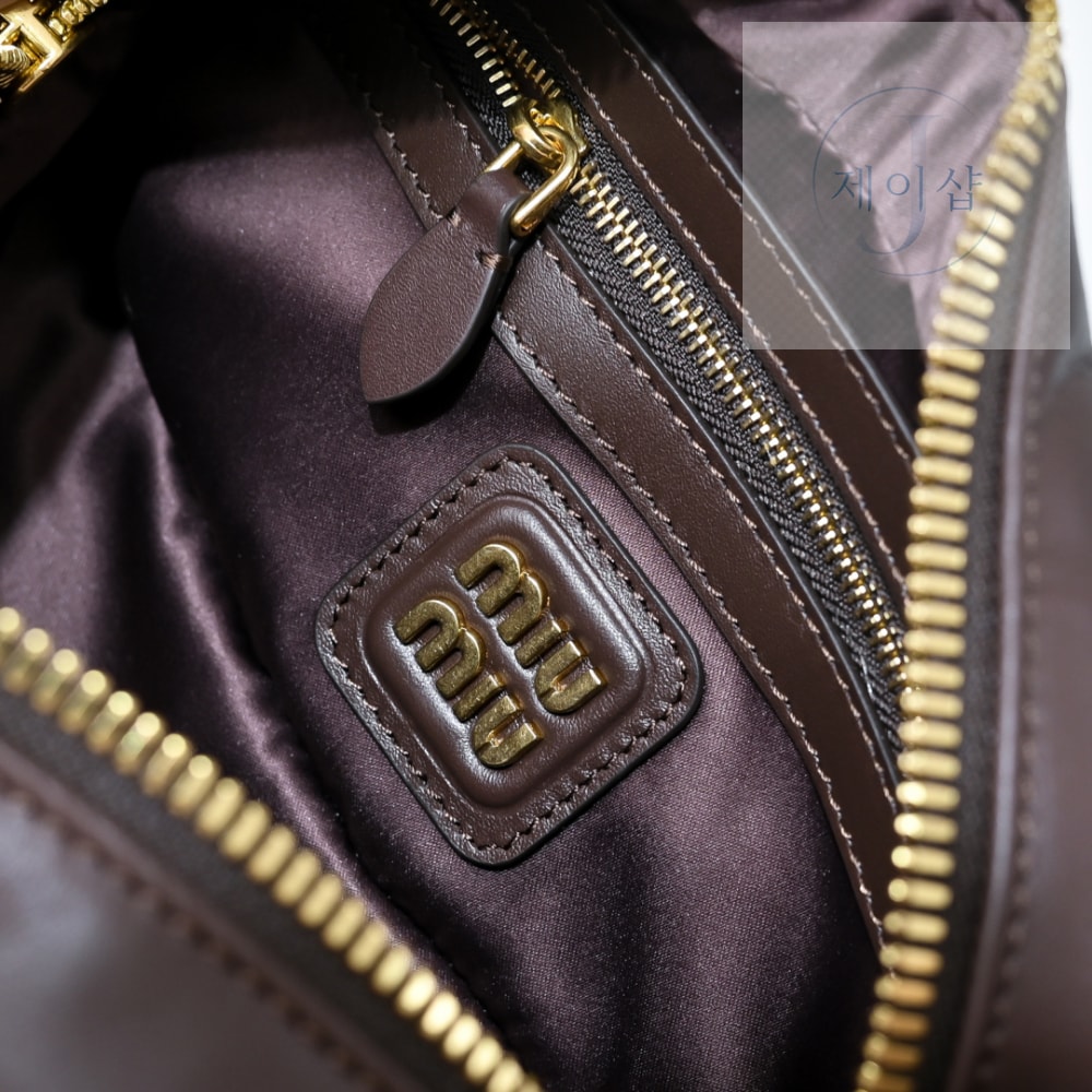 Miu Miu Arcadie Leather Regular - 상세 이미지