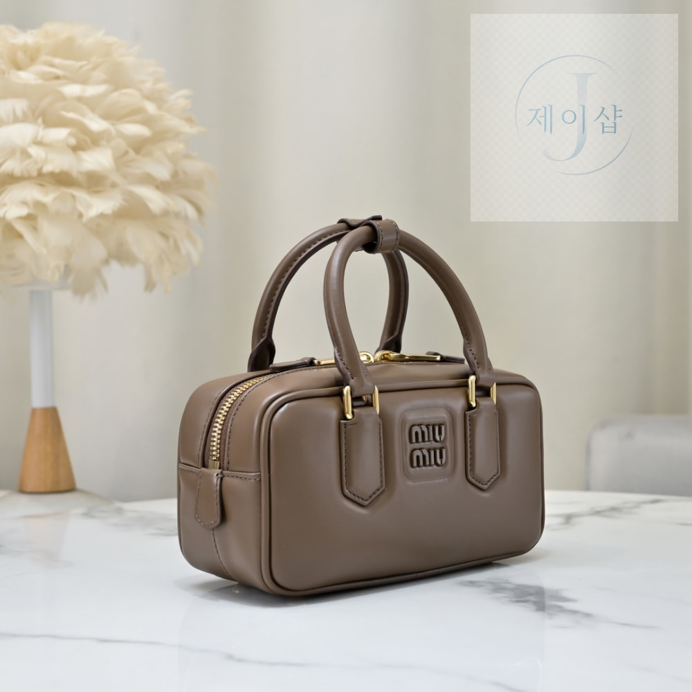 Miu Miu Arcadie Leather Regular - 상세 이미지