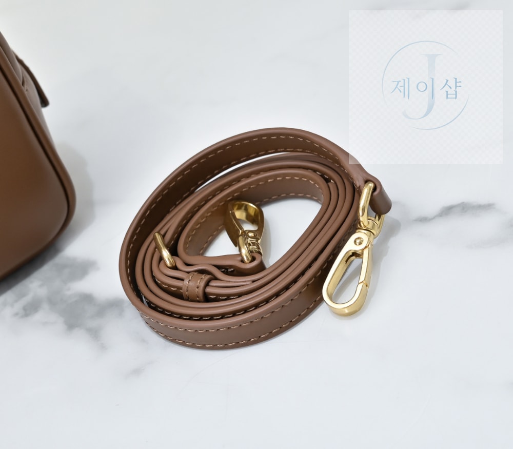 Miu Miu Arcadie Leather Regular - 상세 이미지