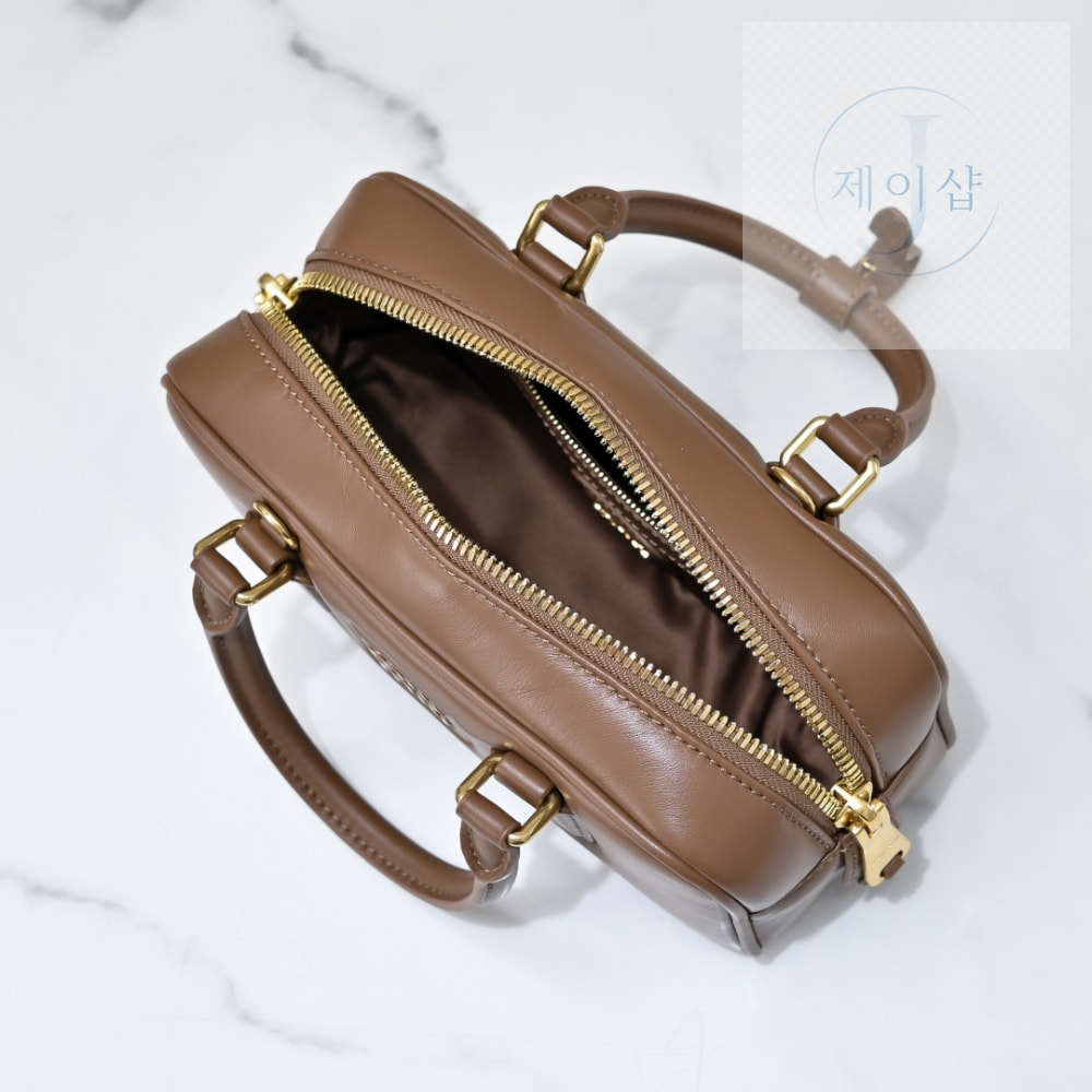 Miu Miu Arcadie Leather Regular - 상세 이미지