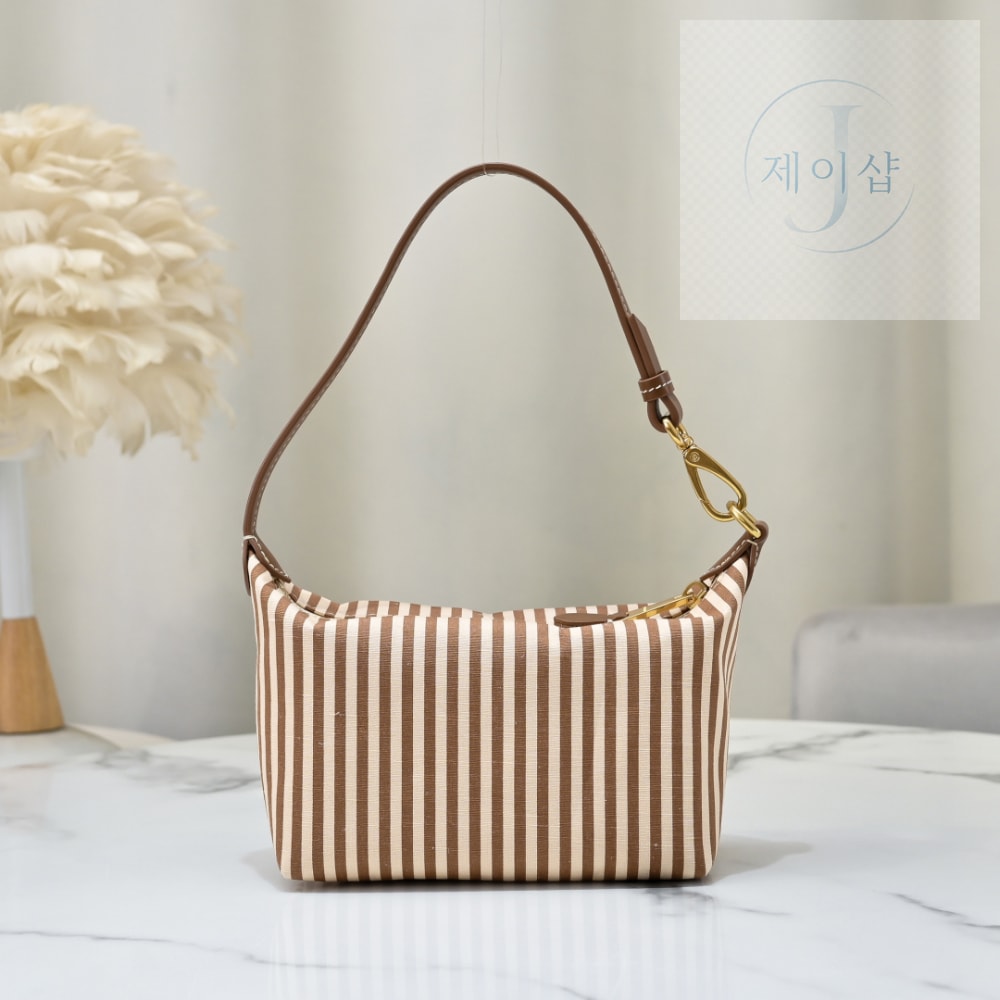 Miu Miu Gabardine Pouch - 상세 이미지