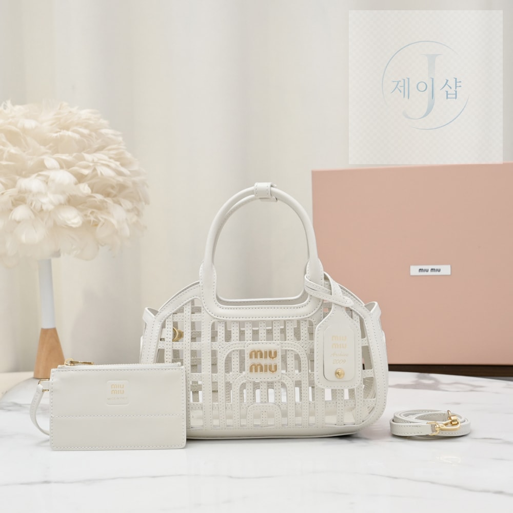 Miu Miu Leather Basket - 상세 이미지