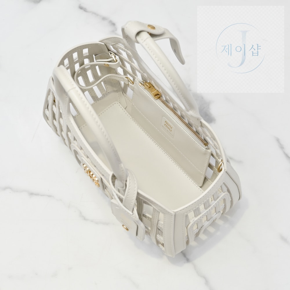 Miu Miu Leather Basket - 상세 이미지