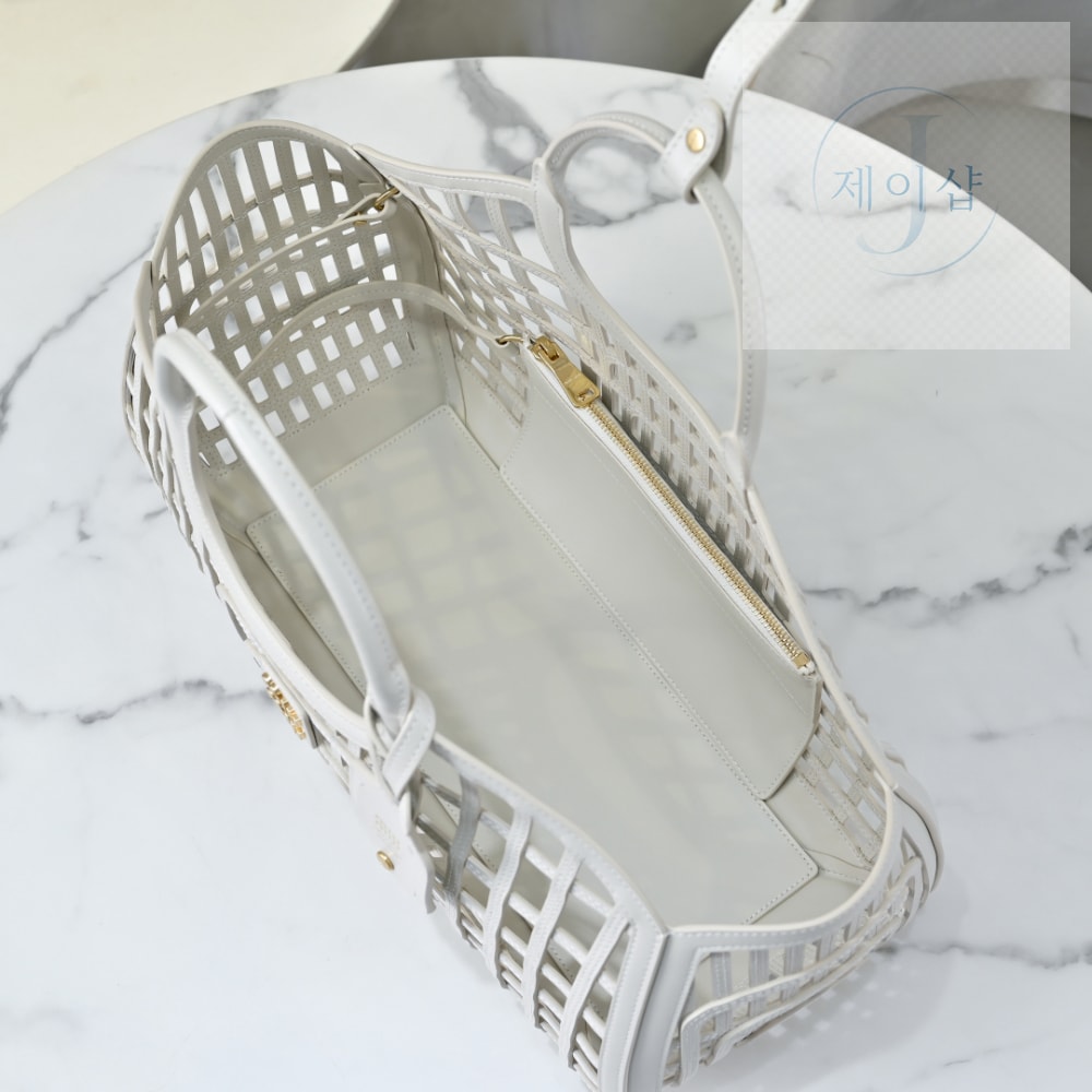 Miu Miu Leather Basket - 상세 이미지