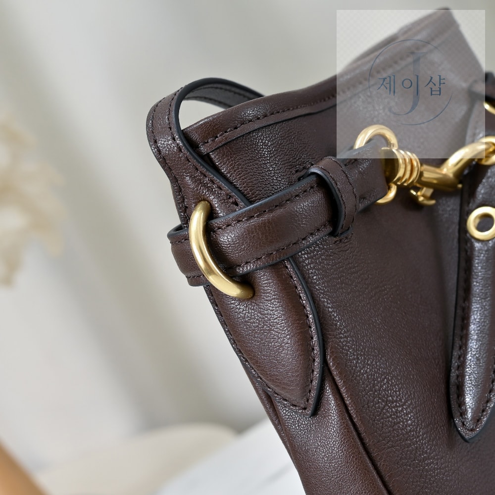 Miu Miu Nappa Leather Pouch - 상세 이미지