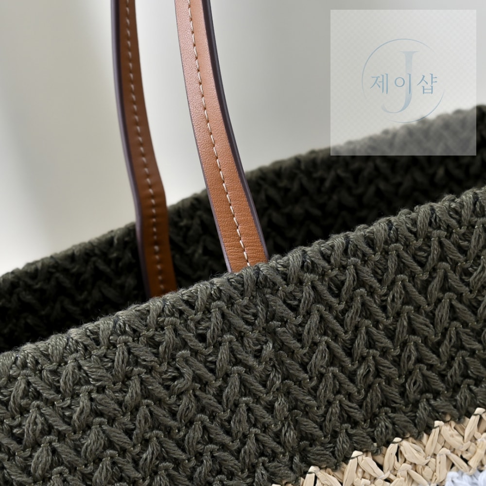 Miu Miu Raffia Woven Tote - 상세 이미지