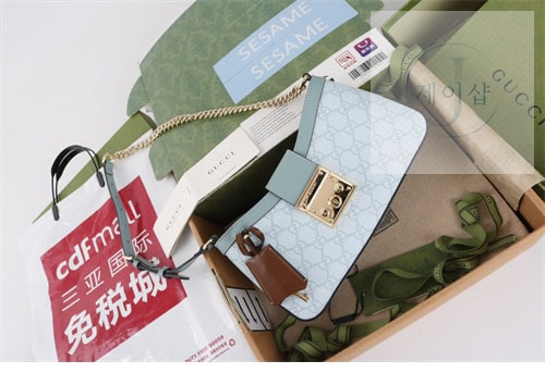 구찌 스몰 패드락 숄더백 811705 9번 이미지