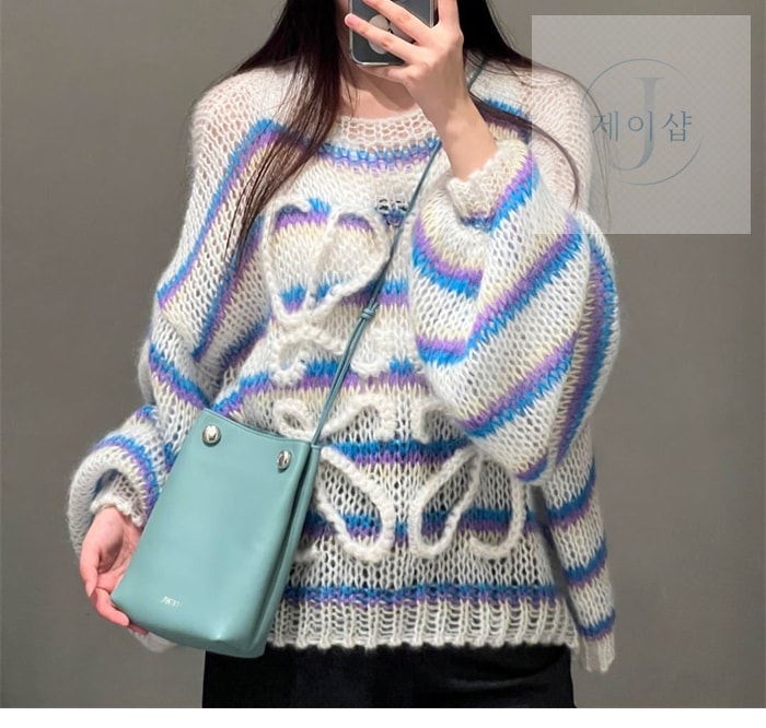 로에베 페블 버킷백 3번 이미지