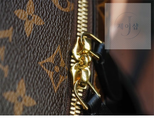 루이비통 베니티 토트백 M45165 16번 이미지