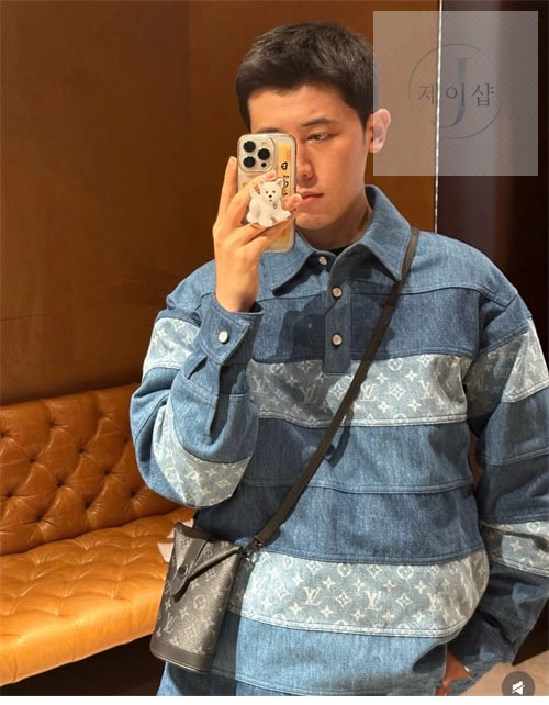 루이비통 이클립스 모노그램 엔벨로프 파우치 M11613 3번 이미지