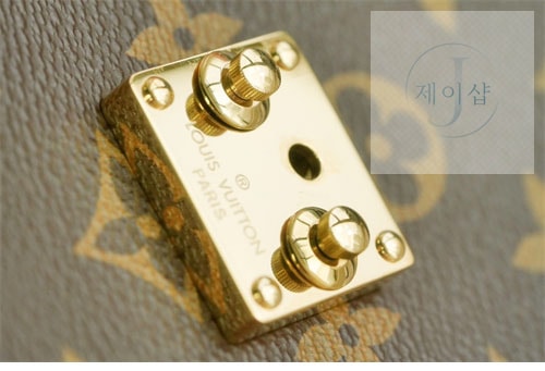 루이비통 카메라 박스 모노그램 M82465 18번 이미지