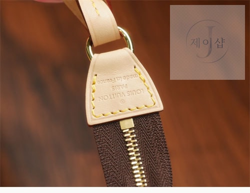 루이비통 포쉐트 악세수아 모노그램 M40712 10번 이미지